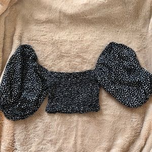 Floral crop top. Size medium but super stretchy! Can fit almost any size